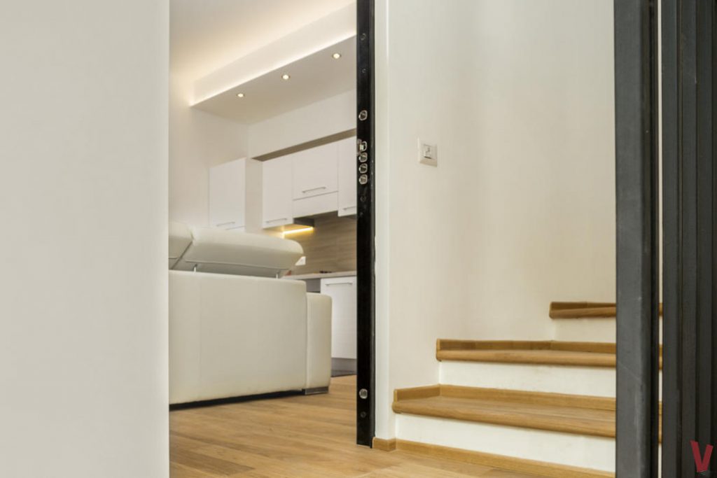Scala esterna immobile Milano Monochic